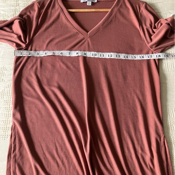 GREEN ENVELOPE Mauve Micro Ribbed V-Neck 3/4 Sleeve Top Size S - Picture 7 of 10